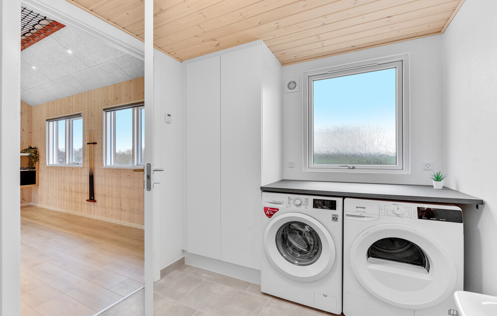 Der geräumige Eingangsbereich im Luxusferienhaus Nr. 539 in Limfjord
