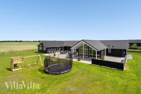 Dieses schöne Poolhaus Nr. 542 mit Platz für 26 Personen liegt in Limfjord