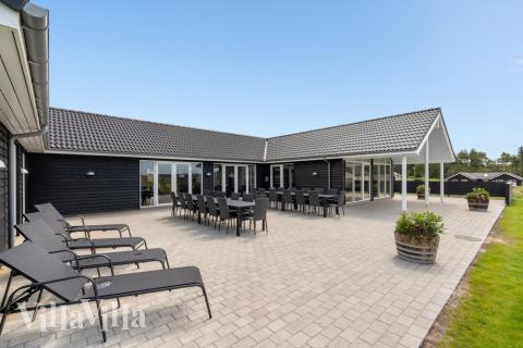 Große Terrasse am Luxusferienhaus Nr. 542 in Limfjord.