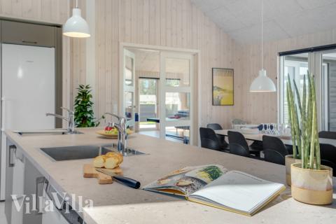 Die Küche im Luxusferienhaus Nr. 542 ist gut eingerichtet.