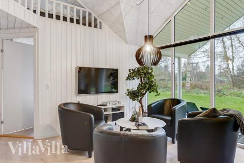 Aktivitätsraum im Luxusferienhaus Nr. 543 mit 6 Schlafzimmern und Platz für 16 Gäste.