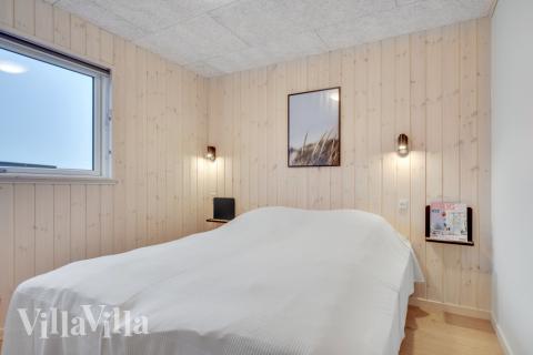 Eines der 5 Schlafzimmer im Luxusferienhaus Nr. 549