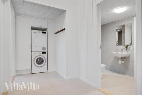 Eines der Badezimmer im Luxusferienhaus Nr. 549