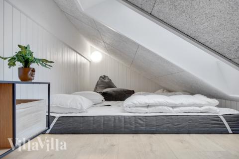 Der große ausgebaute Dachboden im Luxusferienhaus Nr. 549 für 14 Personen