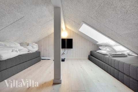 Einige der 14 Schlafgelegenheiten befinden sich im Luxusferienhaus Nr. 550 auf dem ausgebauten Dachboden