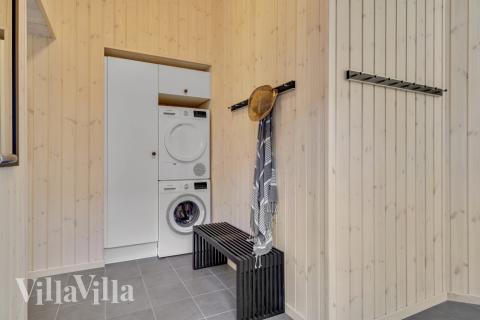 Der geräumige Eingangsbereich im Luxusferienhaus Nr. 568 in Westjütland