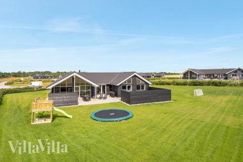 Dieses schöne Poolhaus Nr. 547 mit Platz für 18 Personen liegt in Limfjord