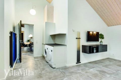 Der geräumige Eingangsbereich im Luxusferienhaus Nr. 570 in Westjütland