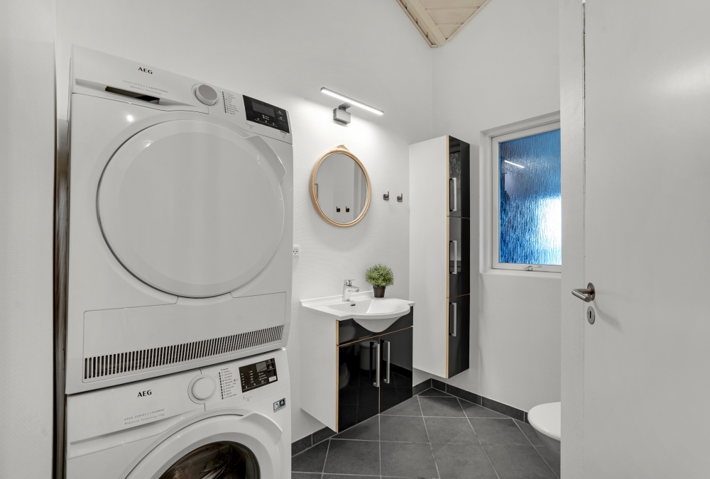 Im Luxusferienhaus Nr. 571 für 22 Personen gibt es Bad mit Dusche.