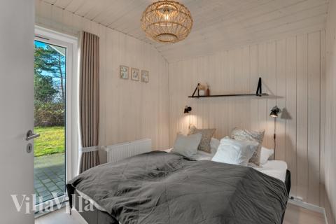 Eines der 8 Schlafzimmer im Luxusferienhaus Nr. 571