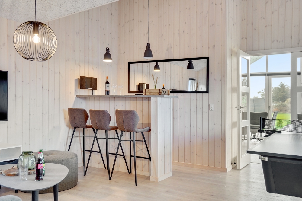Das Ferienhaus 553 ist mit eigener Bar ausgestattet