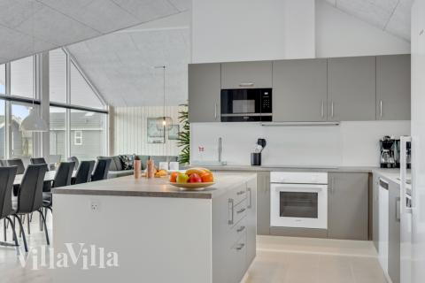 Die Küche im Luxusferienhaus Nr. 553 ist gut eingerichtet.