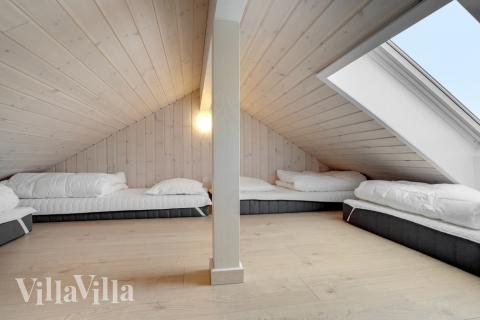 Einige der 12 Schlafgelegenheiten befinden sich im Luxusferienhaus Nr. 578 auf dem ausgebauten Dachboden