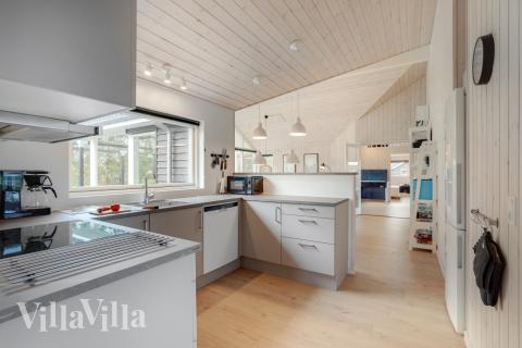 Die Küche in dem Luxusferienhaus Nr. 578 ist so gut ausgestattet, dass man problemlos Mahlzeiten für 12 Personen zubereiten kann.