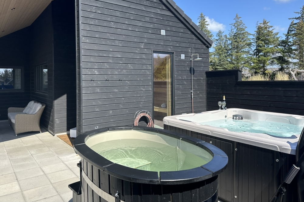Das Luxusferienhaus Nr. 601 bietet u. a. einen tollen Whirlpool