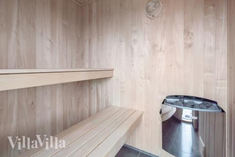Genießen Sie die heiße Sauna im Luxusferienhaus Nr. 591 für 20 Personen