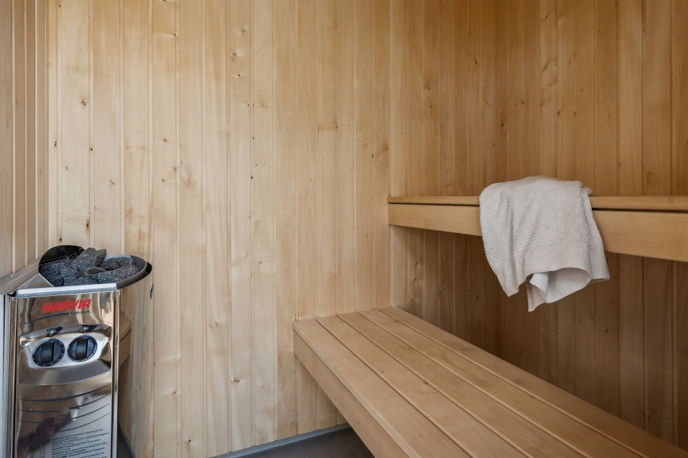 Genießen Sie die heiße Sauna im Luxusferienhaus Nr. 593 für 14 Personen