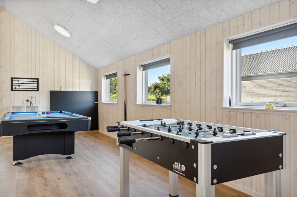 Veranstaltet ein Turnier im Aktivitätsraum, wenn ihr das Ferienhaus Nr. 597 in Südjütland besucht.
