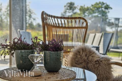 In der Sofalandschaft des Ferienhauses Nr. 597 kann man es richtig gemütlich machen.