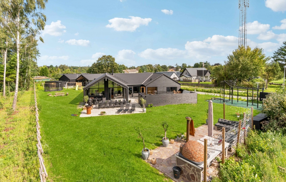 Dieses schöne Poolhaus Nr. 582 mit Platz für 14 Personen liegt in Nordseeland