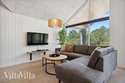 Aktivitätsraum im Luxusferienhaus Nr. 585 mit 9 Schlafzimmern und Platz für 24 Gäste.