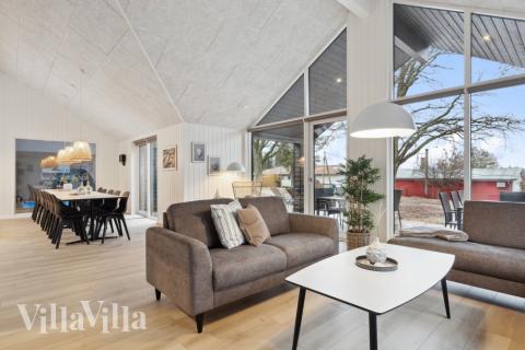 Die Couchecke im Luxusferienhaus Nr. 752 in Deutschland.