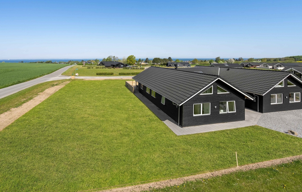 Dieses schicke Poolhaus Nr. 548 liegt in Fünen und seine Inseln und bietet Platz für 20 Personen.