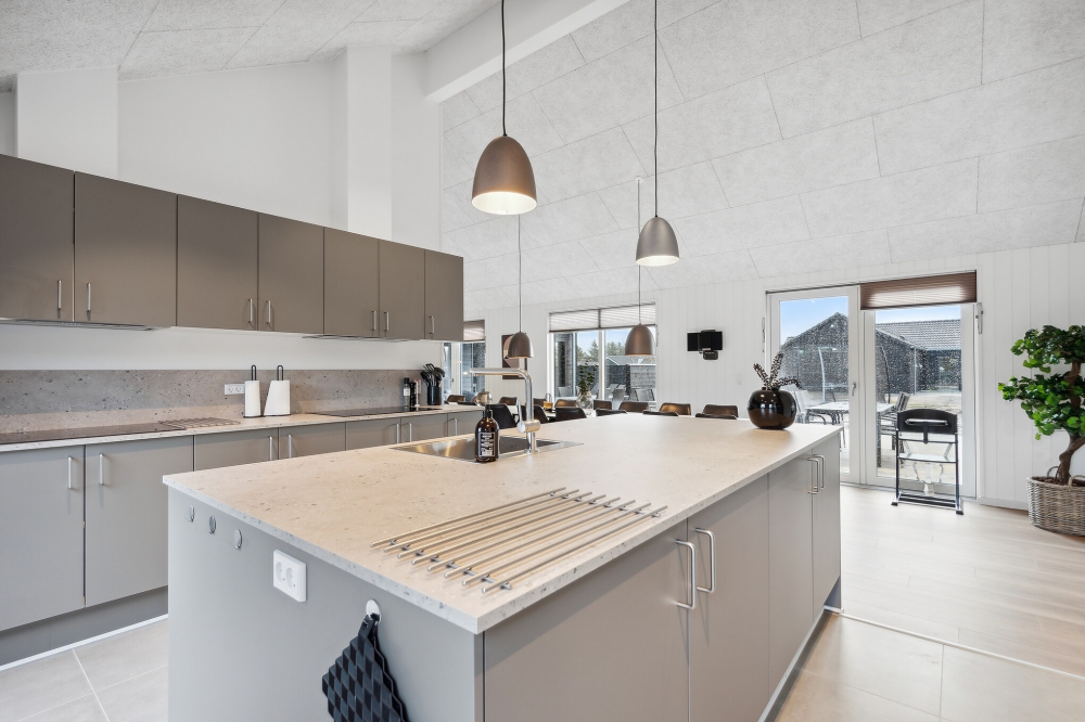 Die Küche im Luxusferienhaus Nr. 608 ist gut eingerichtet.