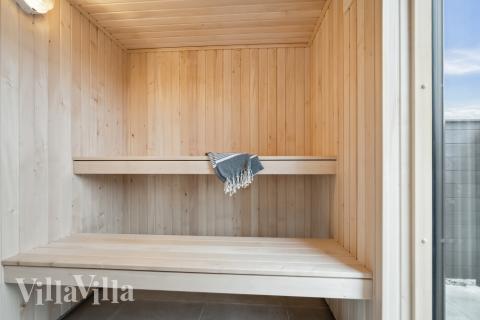 Genießen Sie die heiße Sauna im Luxusferienhaus Nr. 610 für 18 Personen