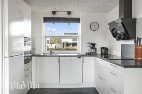 Die Küche im Luxusferienhaus Nr. 613 ist gut eingerichtet.