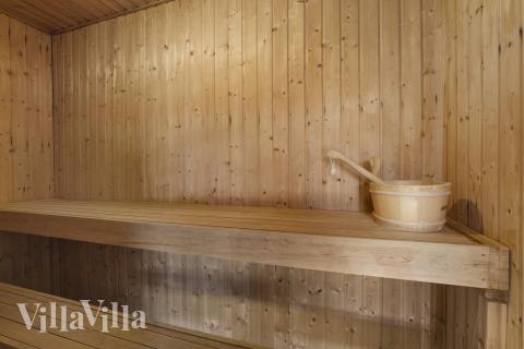 Genießen Sie die heiße Sauna im Luxusferienhaus Nr. 613 für 8 Personen