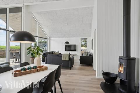 Aufenthaltsraum mit Platz für 16 im Luxusferienhaus Nr. 614.