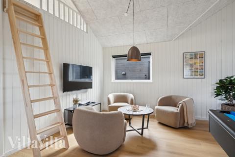 Aktivitätsraum im Luxusferienhaus Nr. 617 mit 5 Schlafzimmern und Platz für 14 Gäste.