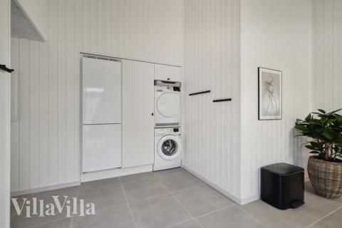 Der geräumige Eingangsbereich im Luxusferienhaus Nr. 618 in Fünen und seine Inseln