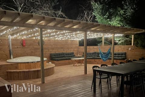 Genießen Sie einen Grillabend auf der Terrasse des Luxusferienhauses Nr. 623 in Westjütland