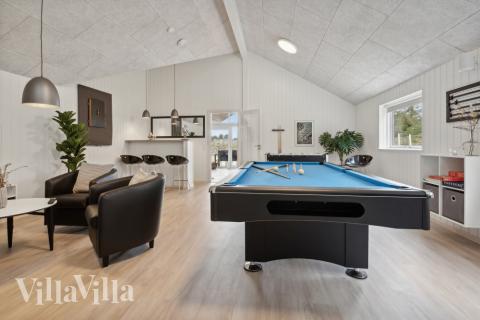 Aktivitätsraum im Luxusferienhaus Nr. 624 mit 5 Schlafzimmern und Platz für 14 Gäste.