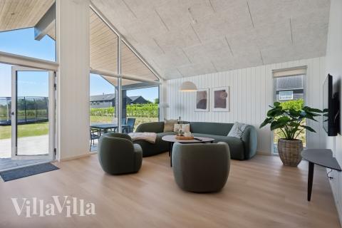 Die Couchecke im Luxusferienhaus Nr. 633 in Südjütland.