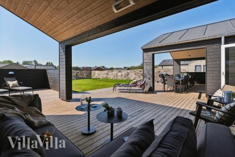 Große Terrasse am Luxusferienhaus Nr. 634 in Nordjütland.