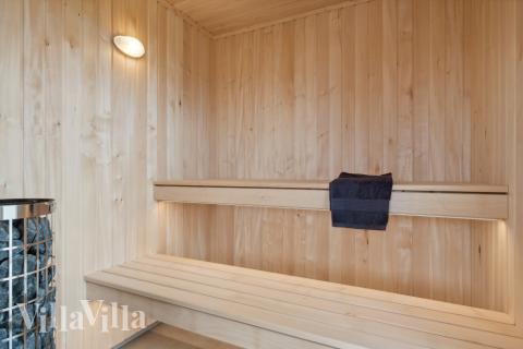 Genießen Sie die heiße Sauna im Luxusferienhaus Nr. 636 für 8 Personen