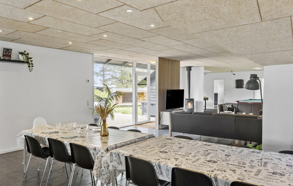 Die Küche in dem Luxusferienhaus Nr. 637 ist so gut ausgestattet, dass man problemlos Mahlzeiten für 24 Personen zubereiten kann.