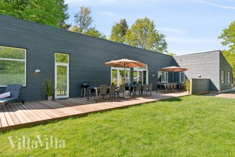 Das Luxusferienhaus Nr. 641 hat eine tolle Terrasse, die mit hochwertigen Gartenmöbeln für 20 Personen ausgestattet ist.