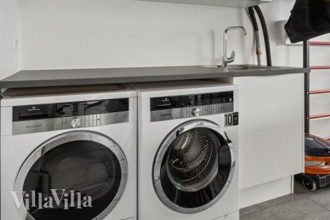 Der geräumige Eingangsbereich im Luxusferienhaus Nr. 642 in Lolland/Falster/Mön