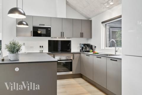 Die Küche in dem Luxusferienhaus Nr. 644 ist so gut ausgestattet, dass man problemlos Mahlzeiten für 14 Personen zubereiten kann.