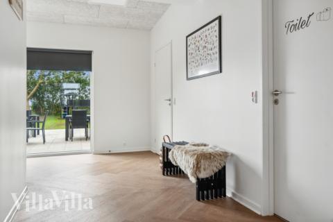 Der geräumige Eingangsbereich im Luxusferienhaus Nr. 645 in Limfjord