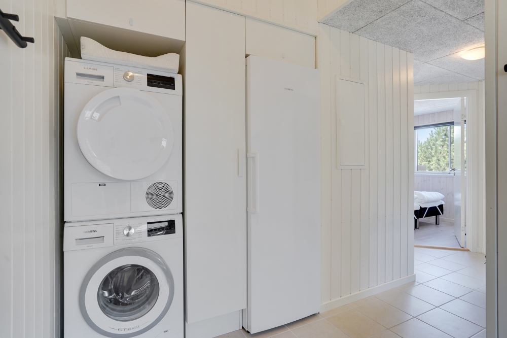 Der geräumige Eingangsbereich im Luxusferienhaus Nr. 802 in Ostjütland