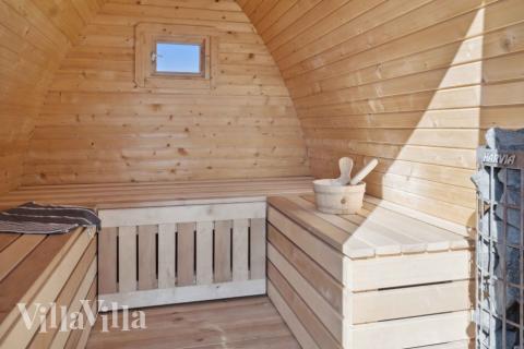 Genießen Sie die heiße Sauna im Luxusferienhaus Nr. 661 für 14 Personen