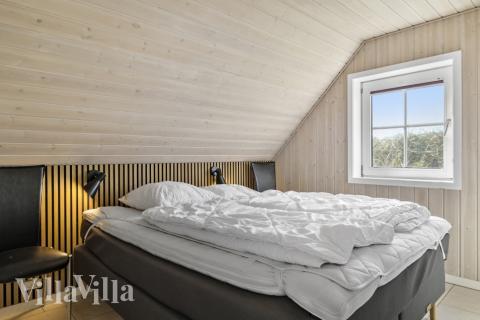 Eines der 5 Schlafzimmer im Luxusferienhaus Nr. 675