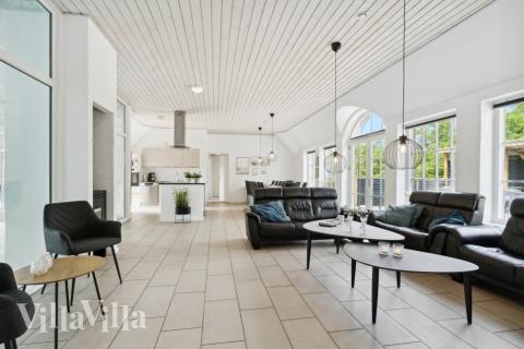 Die Couchecke im Luxusferienhaus Nr. 678 in Westjütland.