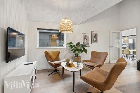 Aktivitätsraum im Luxusferienhaus Nr. 647 mit 5 Schlafzimmern und Platz für 14 Gäste.