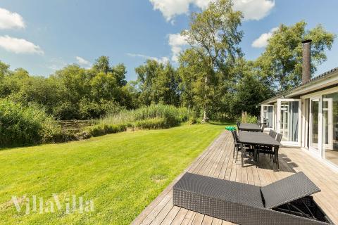 Das Luxusferienhaus Nr. 681 hat eine tolle Terrasse, die mit hochwertigen Gartenmöbeln für 17 Personen ausgestattet ist.